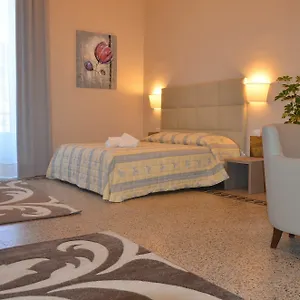 Szálloda Moonlight Hotel&suites, Catania-Fontanarossai nemzetközi repülőtér